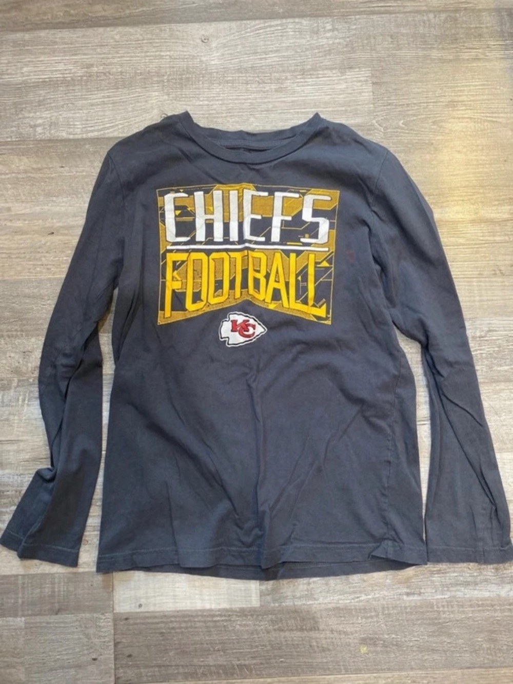 NFL Kids Long-Sleeve Chiefs Football Tee - Black & Yellow